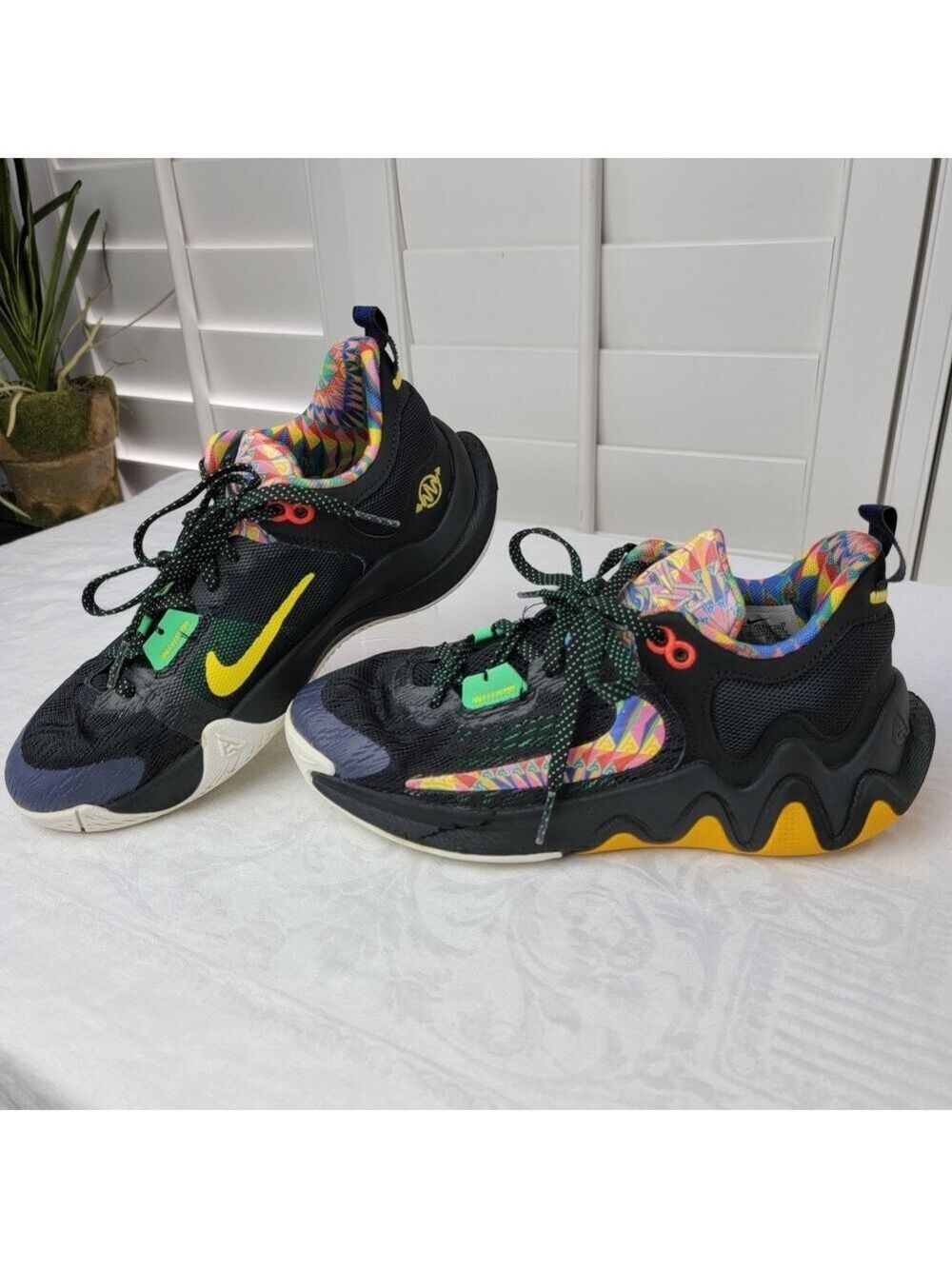 Nike Giannis Immortality 2 “Electric Algae” Kids Sneakers – Size 5Y
